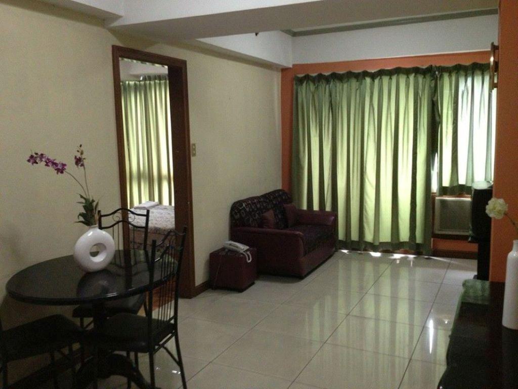 סן פדרו מקאטי Mpt Suites חדר תמונה