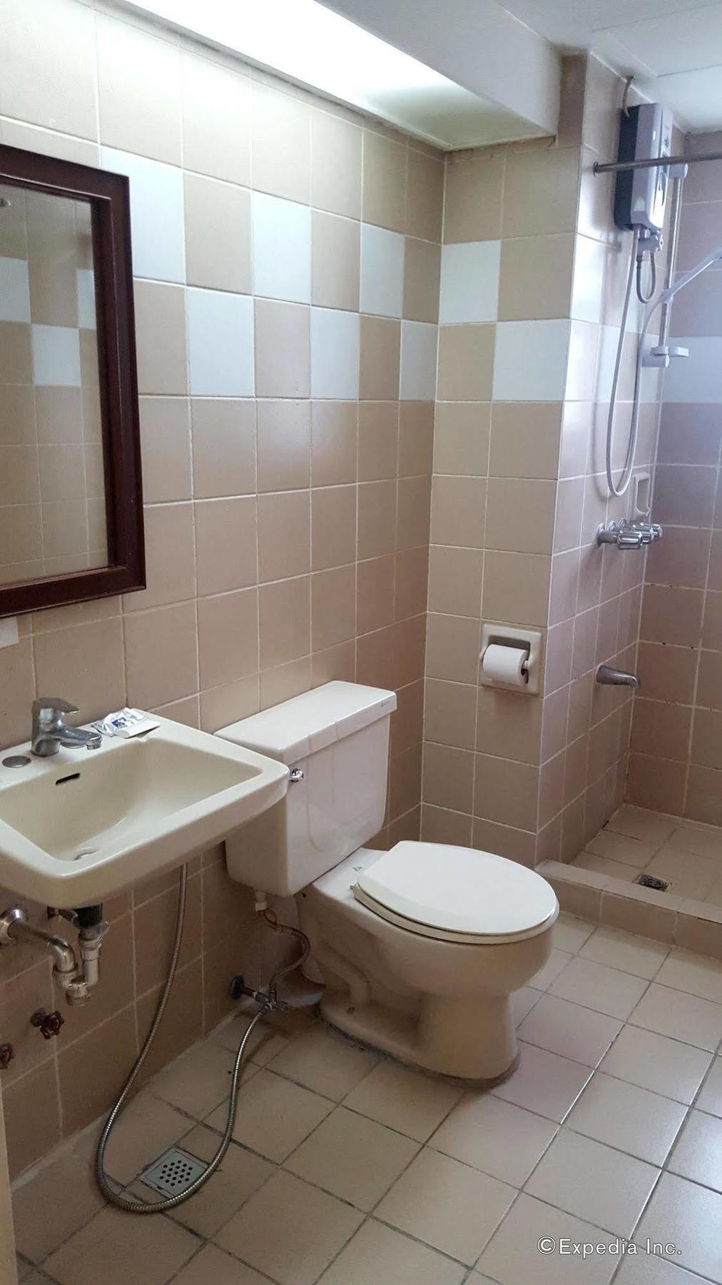 סן פדרו מקאטי Mpt Suites מראה חיצוני תמונה