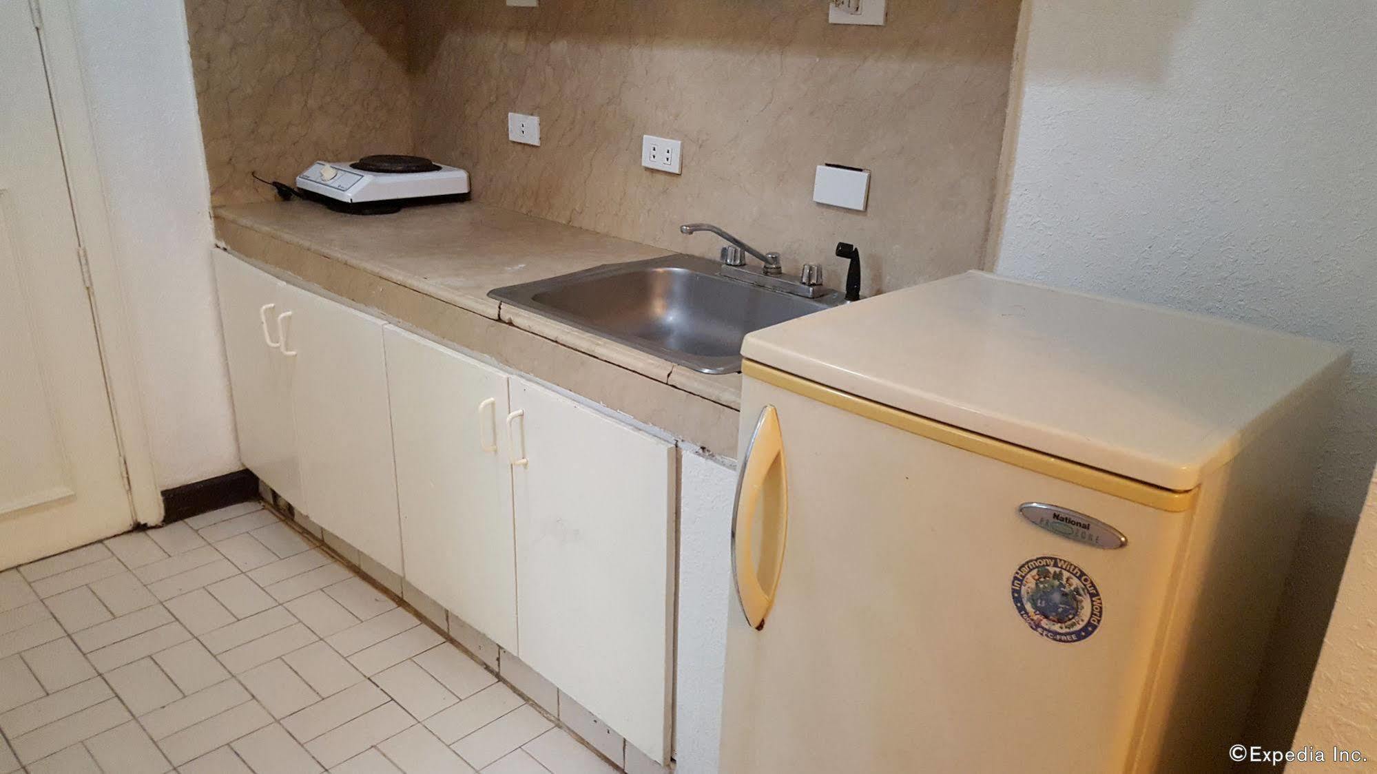 סן פדרו מקאטי Mpt Suites מראה חיצוני תמונה